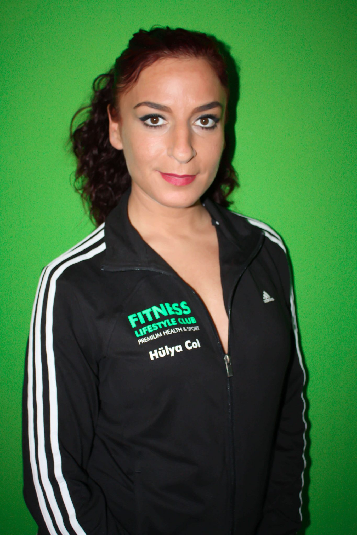 Hülya Col